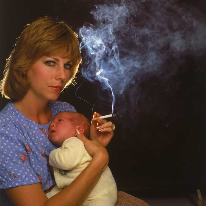 Курение и грудное вскармливание: что делать кормящей маме