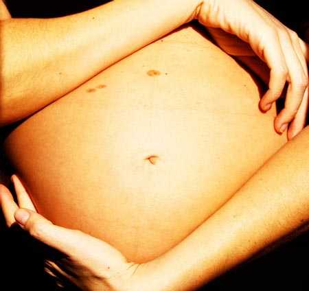 Шевеление плода при беременности: как проявляется