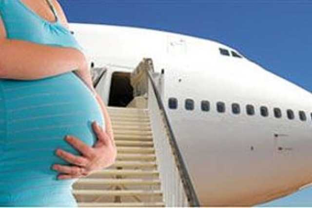 До какого срока можно летать беременным на самолете