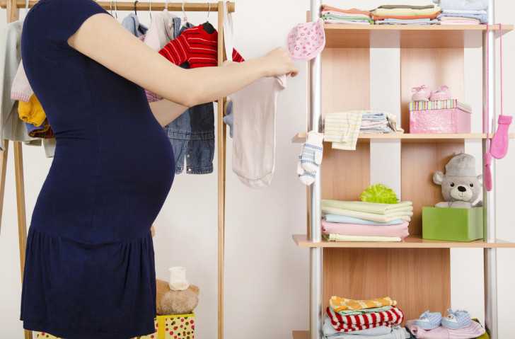 Незаменимые вещи в летнем гардеробе беременной женщины