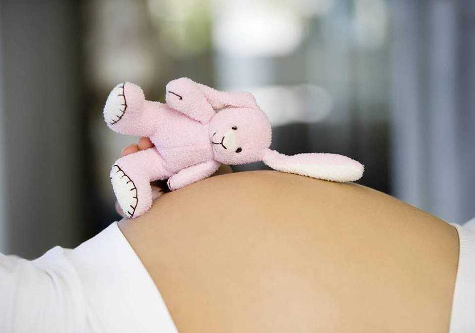Бессонница при беременности на ранних сроках и во втором, третьем триместре