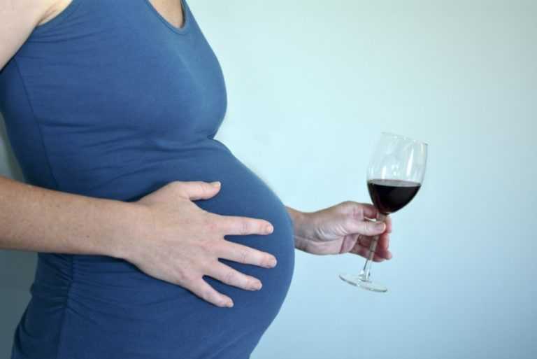 8 доказательств того, что материнство старит женщину быстрее, чем курение и алкоголь :: инфониак