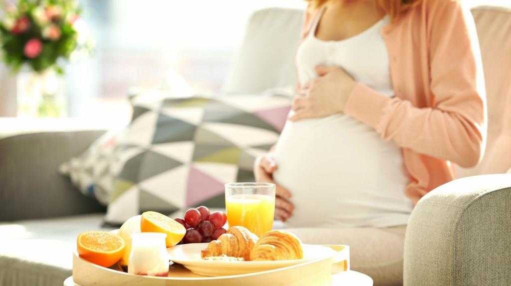 Молоко с медом при беременности от кашля: можно ли беременным при простуде?