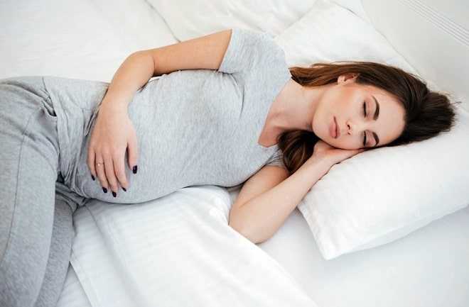 Бессонница при беременности на ранних сроках и во втором, третьем триместре