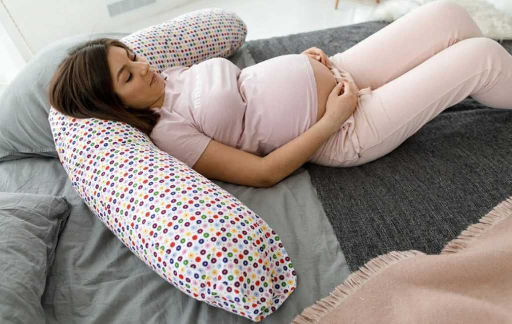 Как правильно и комфортно спать во время беременности?