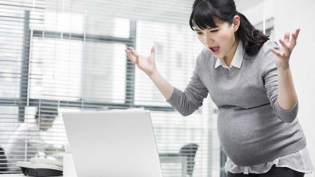 Как справиться с неврозом во время беременности и после родов?
