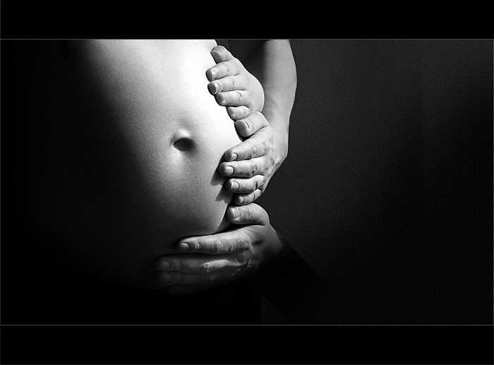 Жду сыночка в животе. статусы про беременность для социальных сетей