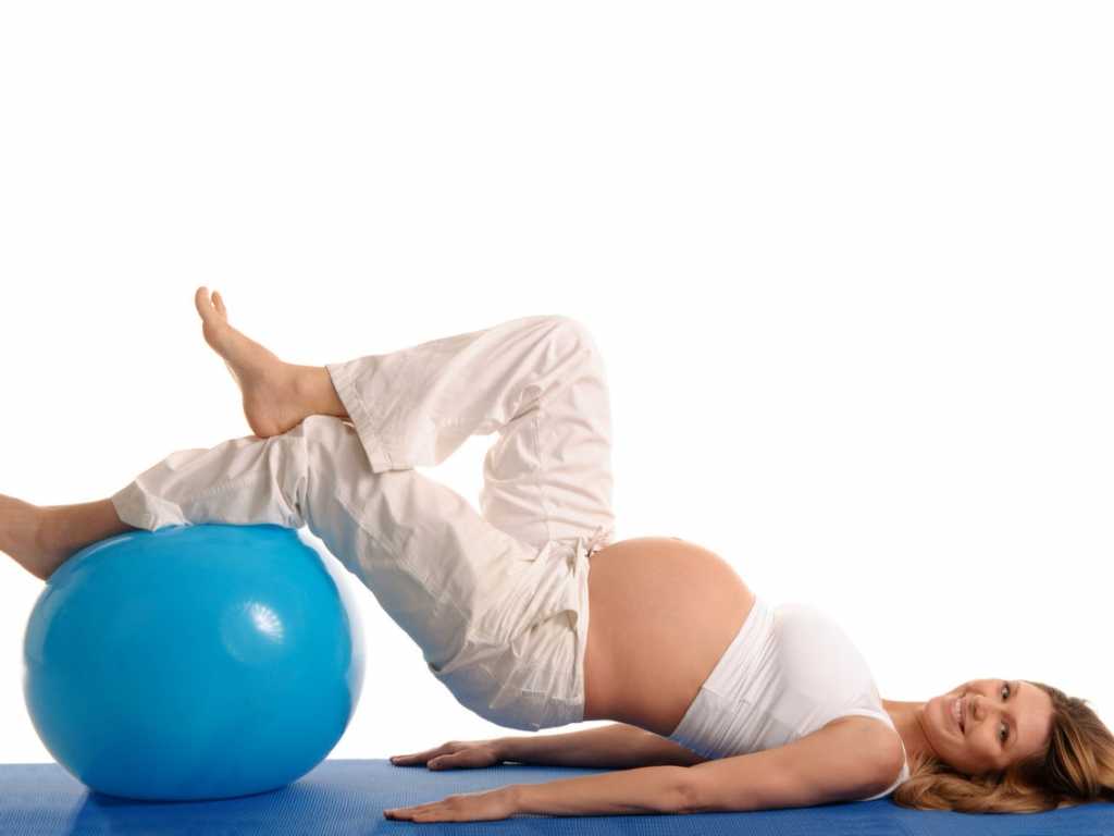 Первый триместр беременности: укрепляем здоровье при помощи упражнений