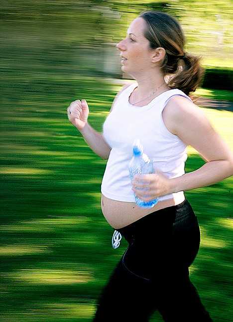 Можно ли беременным заниматься спортом? советы для молодых мам